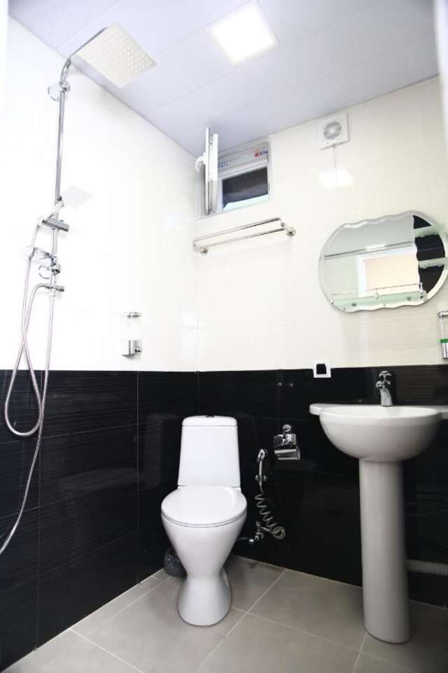 Отель Home25 Тбилиси-4